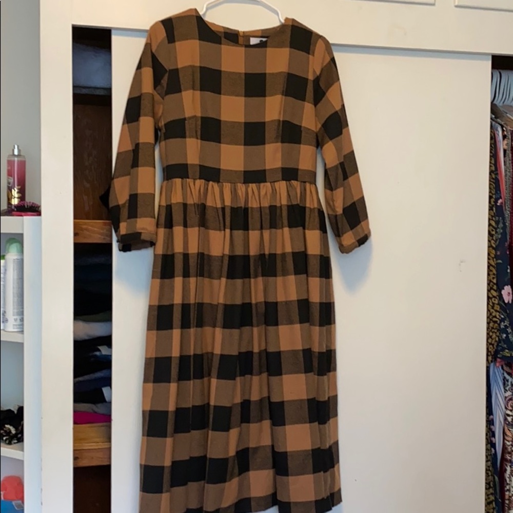 Dainty Jewells Dress❤️ I consider offers!!!